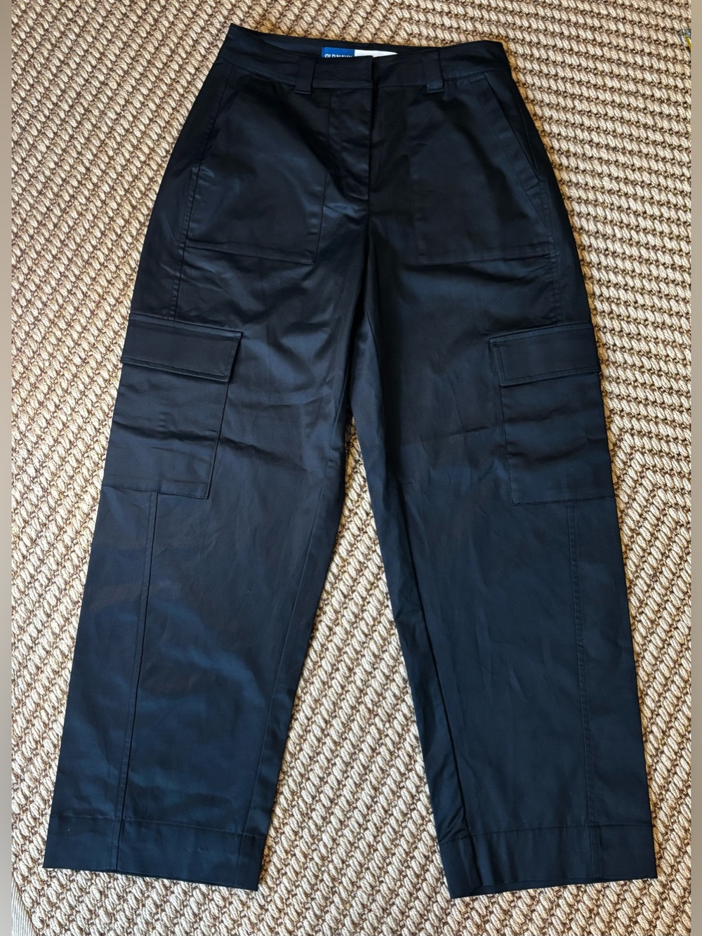 Old Navy Black High Rise Cargo Pants